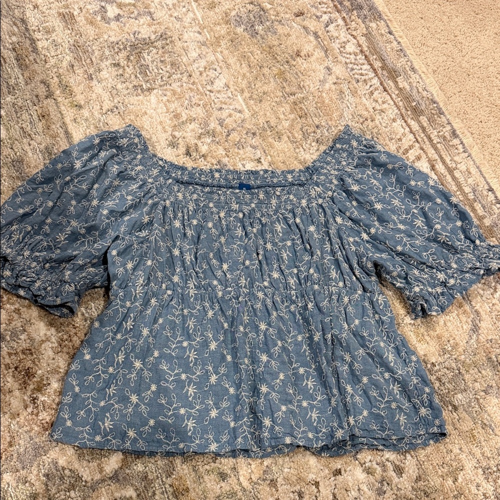 Old Navy Floral Off The Shoulder Blouse